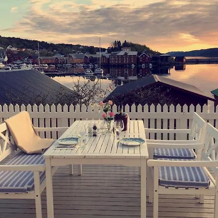 Palberget Feriehus *